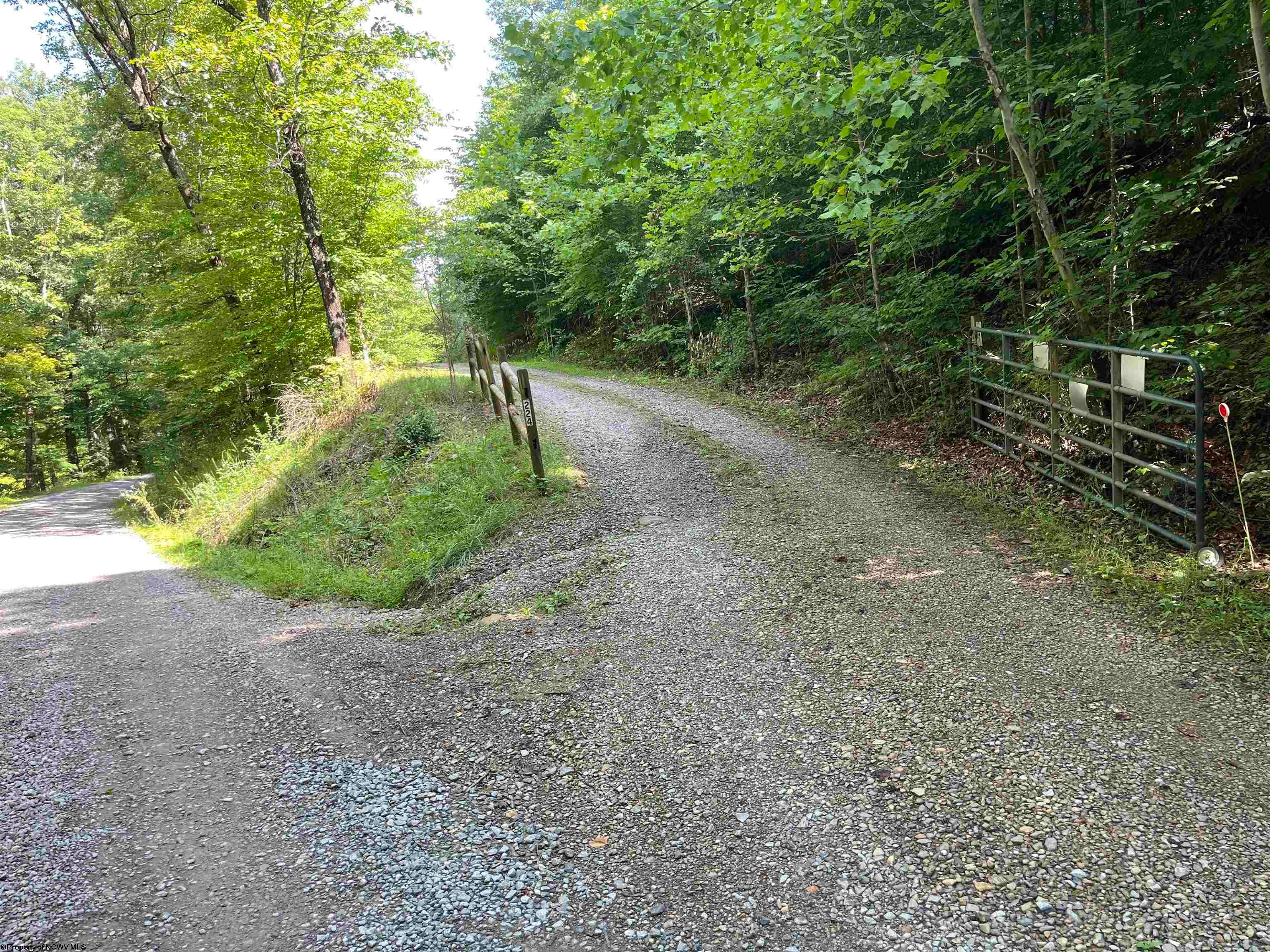 224 Left Millstone Road Weston, WV 26452 - Photo 20 of 24 Gallery Image 20