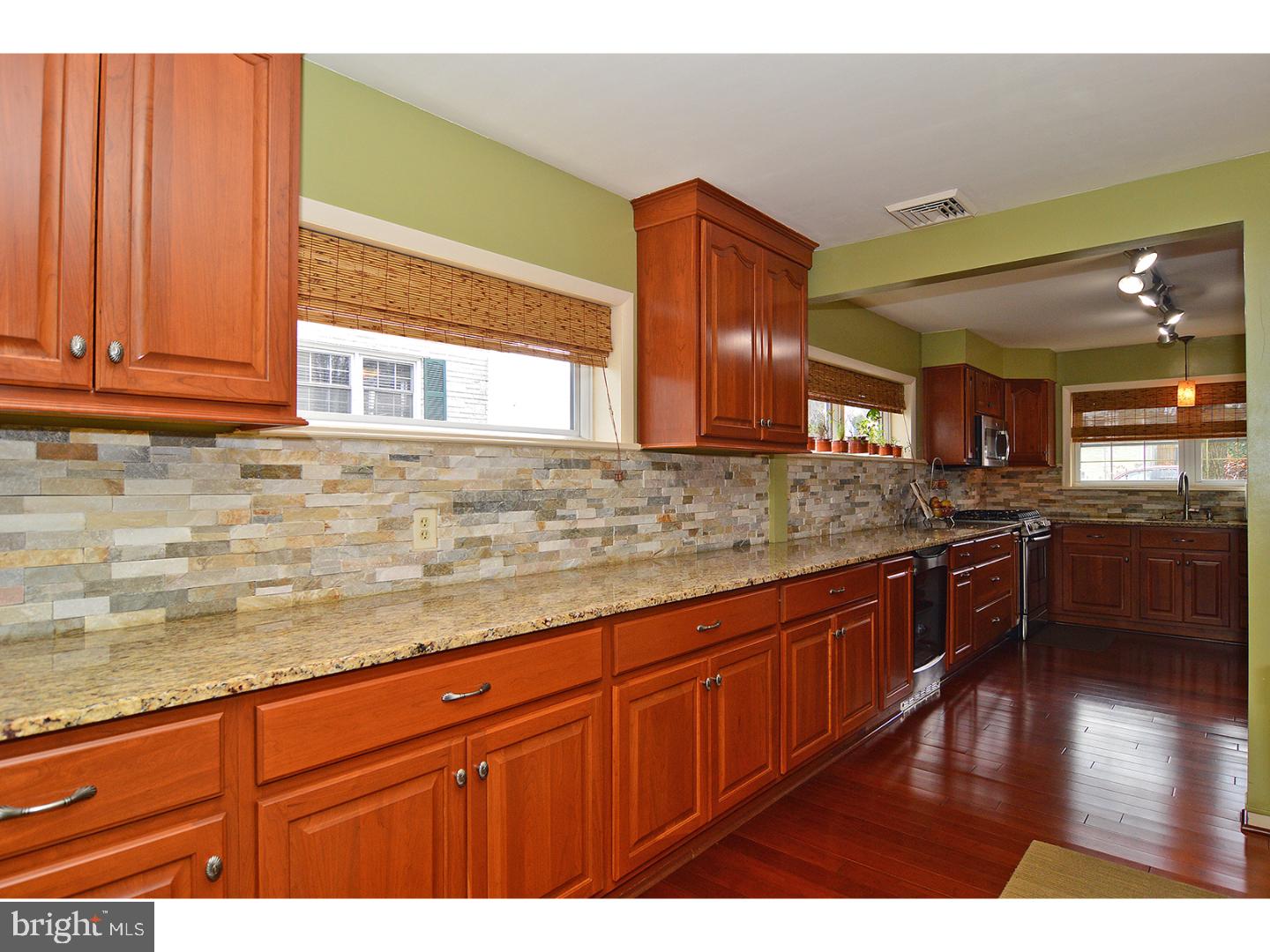 509 Wilson Place Reading, PA 19607 - Photo 7 of 25 Gallery Image 7