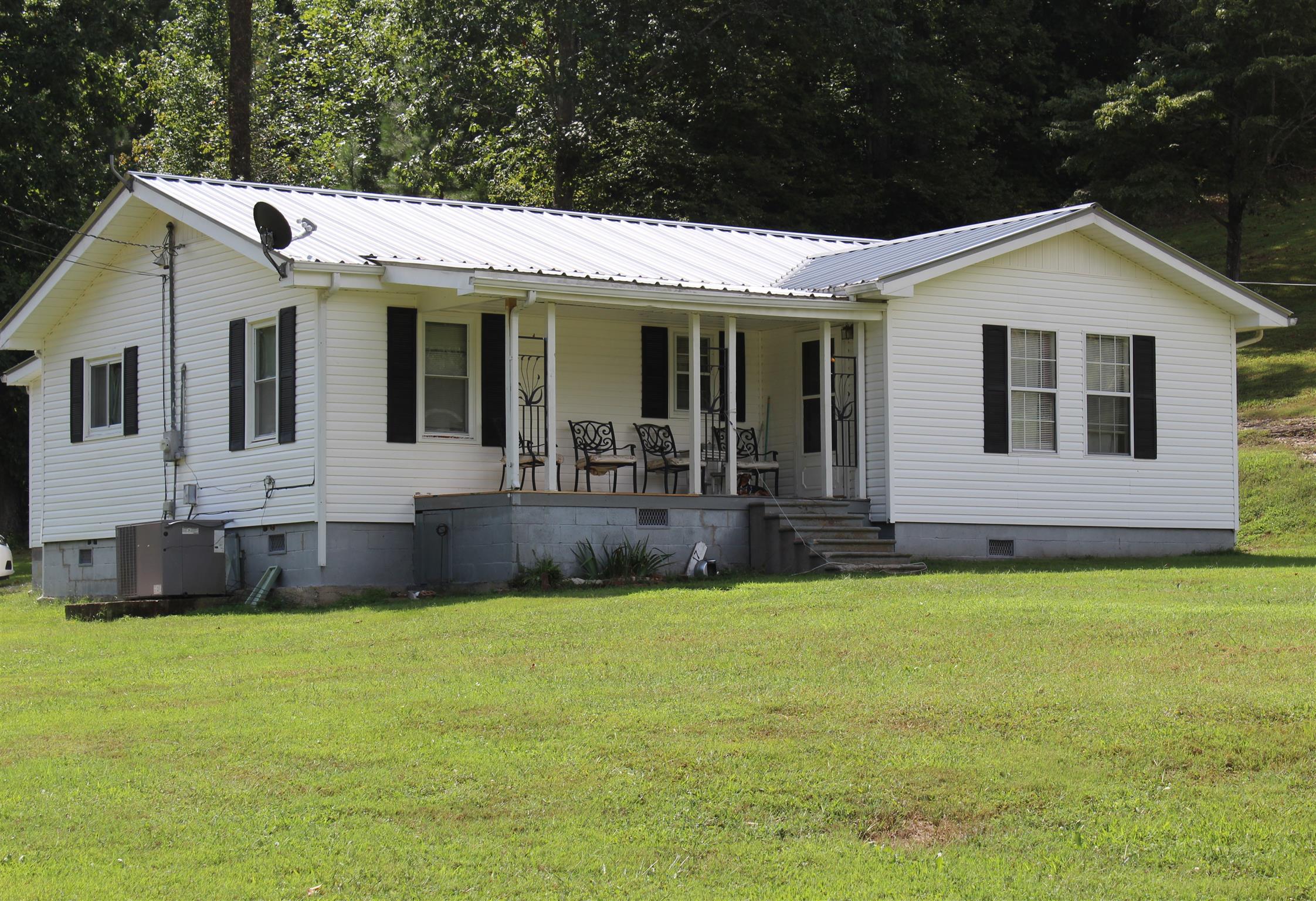 1117 King Road Centerville, TN 37033 - Photo 1 of 13 Gallery Image 1