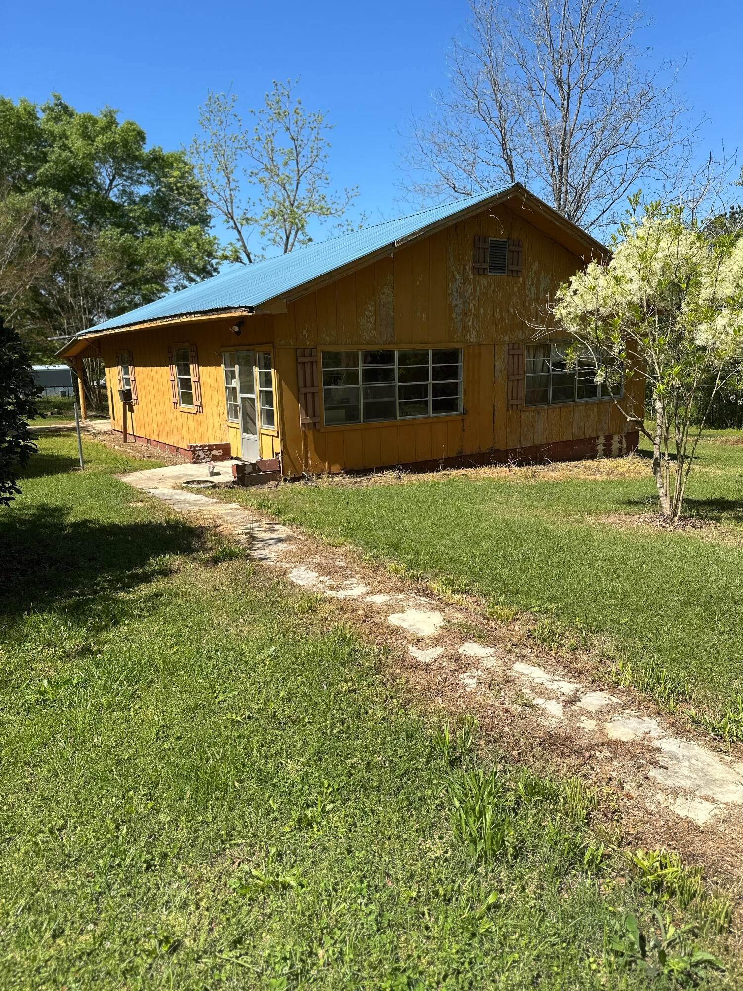 125 Smith Road Parrish, AL 35580 - Photo 2 of 17 Front View
