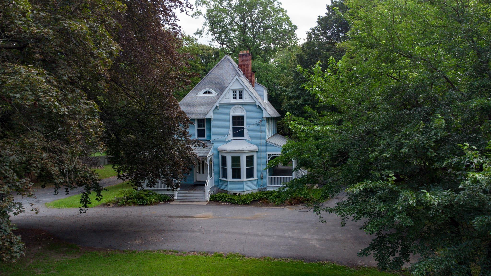 415 Loudon Road Colonie, NY 12211 - Photo 4 of 43 Photo 4