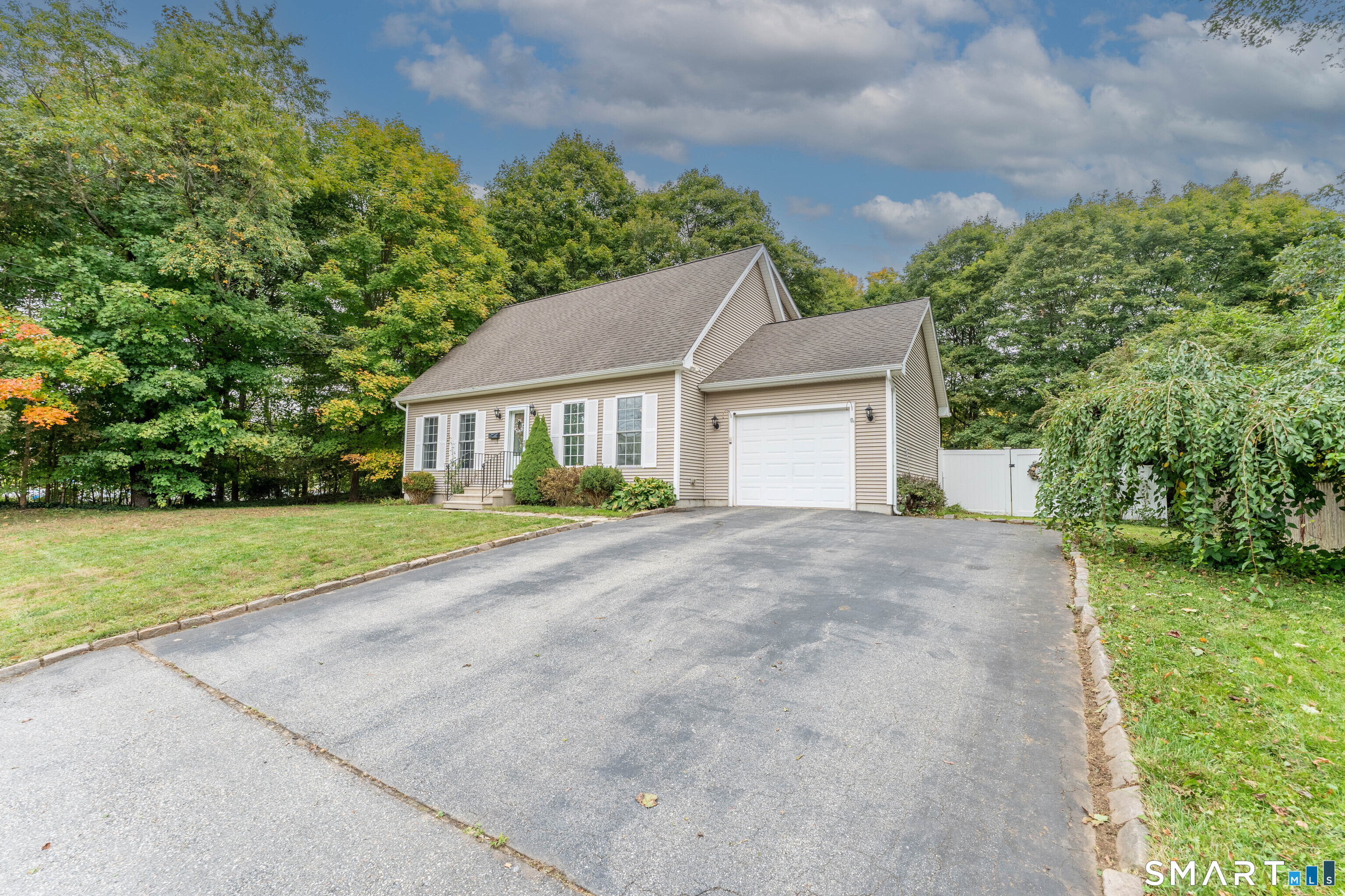 268 Mechanic Street Killingly, CT 06239 - Photo 1 of 14 Gallery Image 1