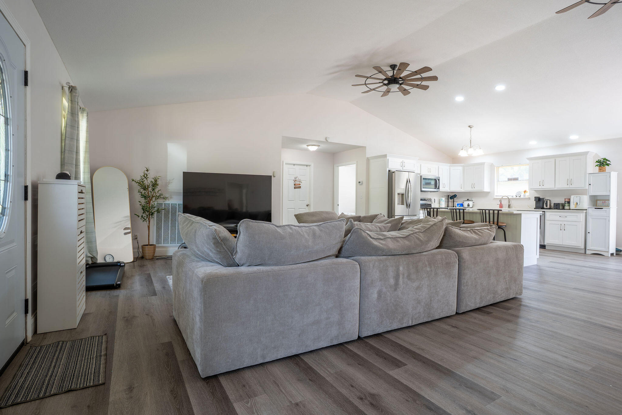 596 Co Road, Unit 104 Stevenson, AL 35772 - Photo 2 of 36 A7304316-HDR