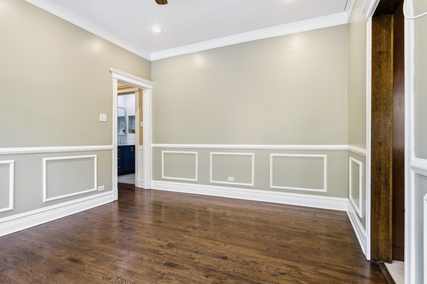 559 West Fullerton Parkway, Unit 1W Chicago, IL 60614 - Photo 6 of 23
