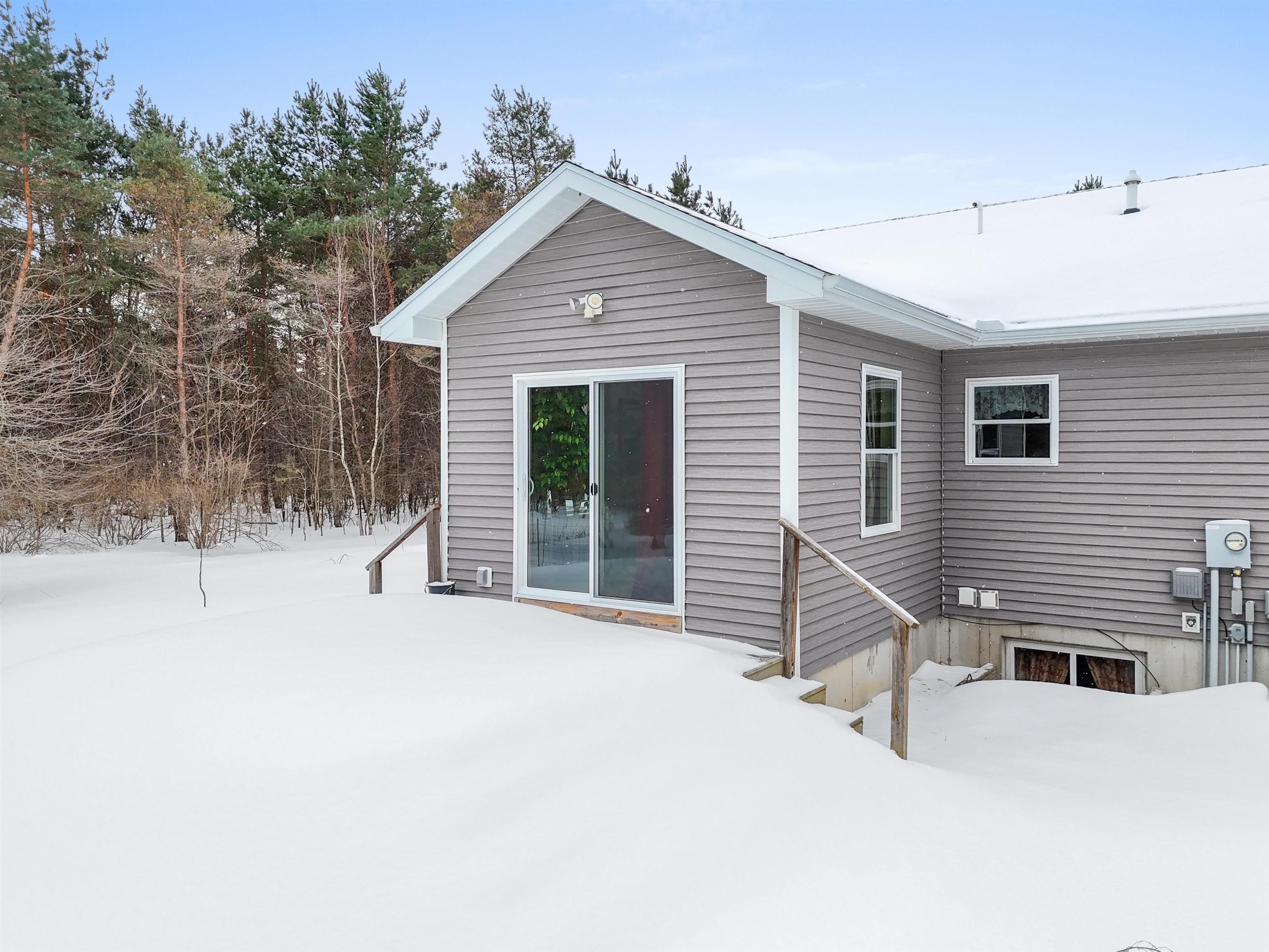 8530 Homestead Road Benzonia, MI 49616 - Photo 33 of 69