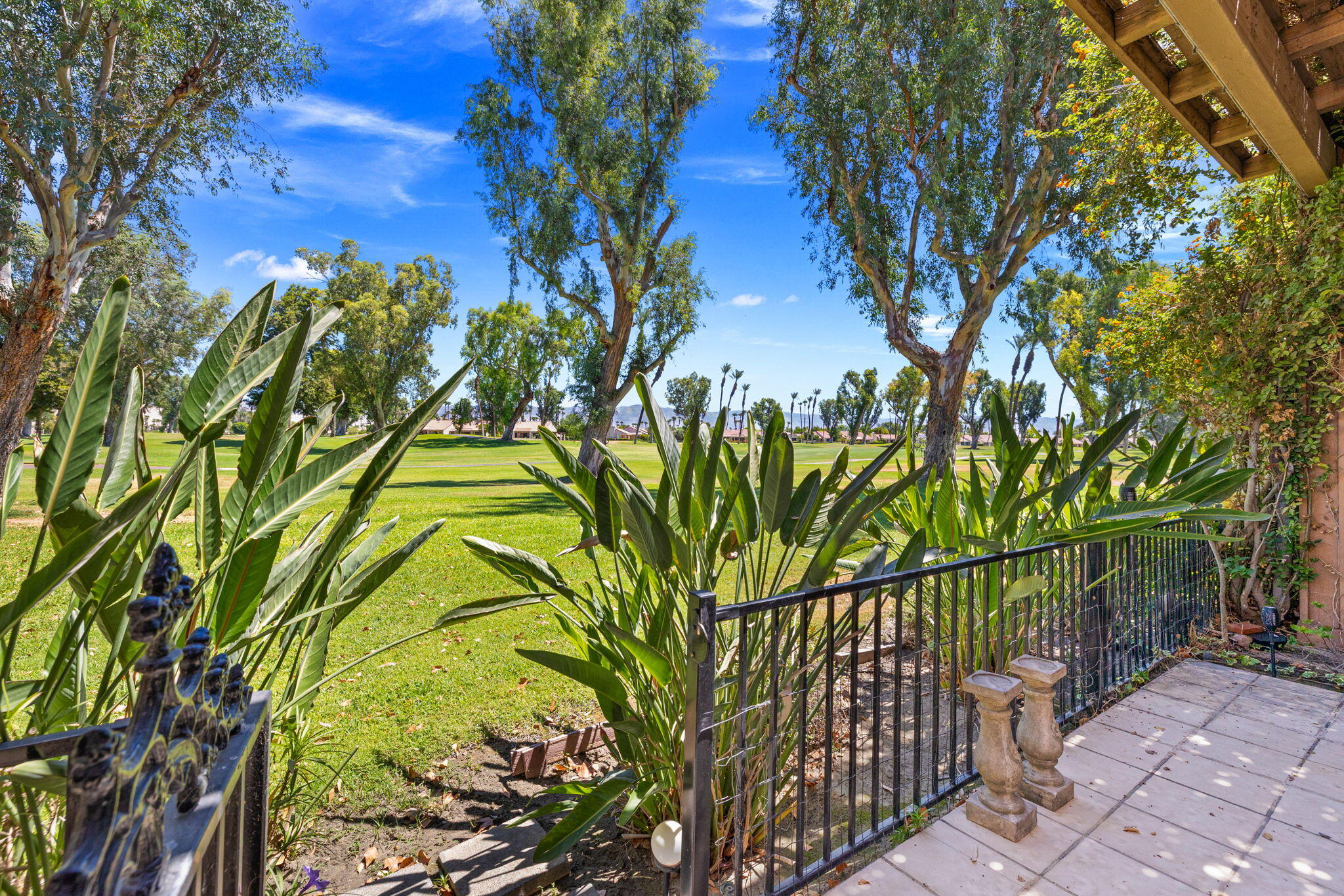 925 Inverness Drive Rancho Mirage, CA 92270 - Photo 5 of 70 Back patio, golf course