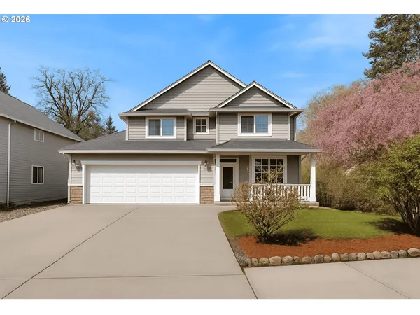 $699,000 | 401 West 16th Street, La Center, WA 98629