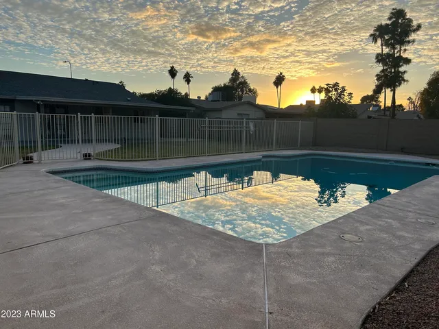 $2,200 | 2124 East Carson Drive, Tempe, AZ 85282