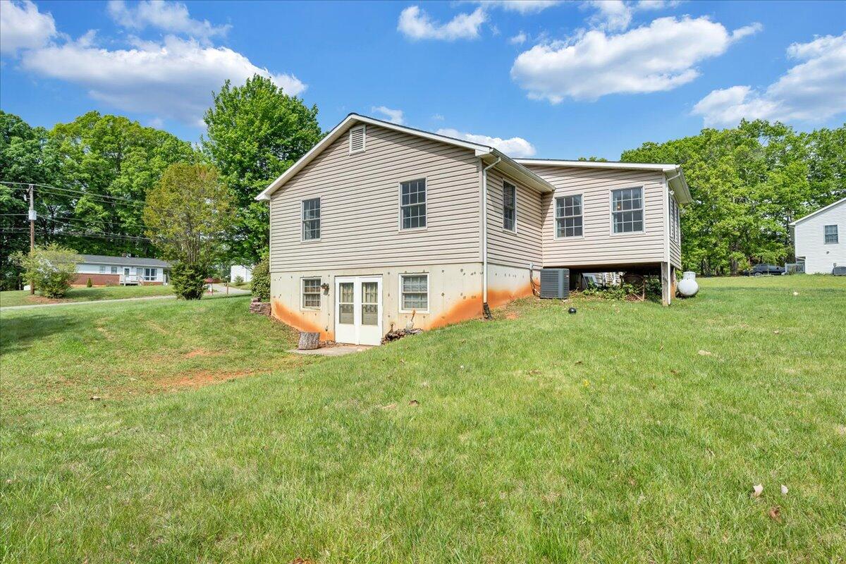 960 Bonbrook Mill Road Rocky Mount, VA 24151 - Photo 38 of 51 37-MIB03741