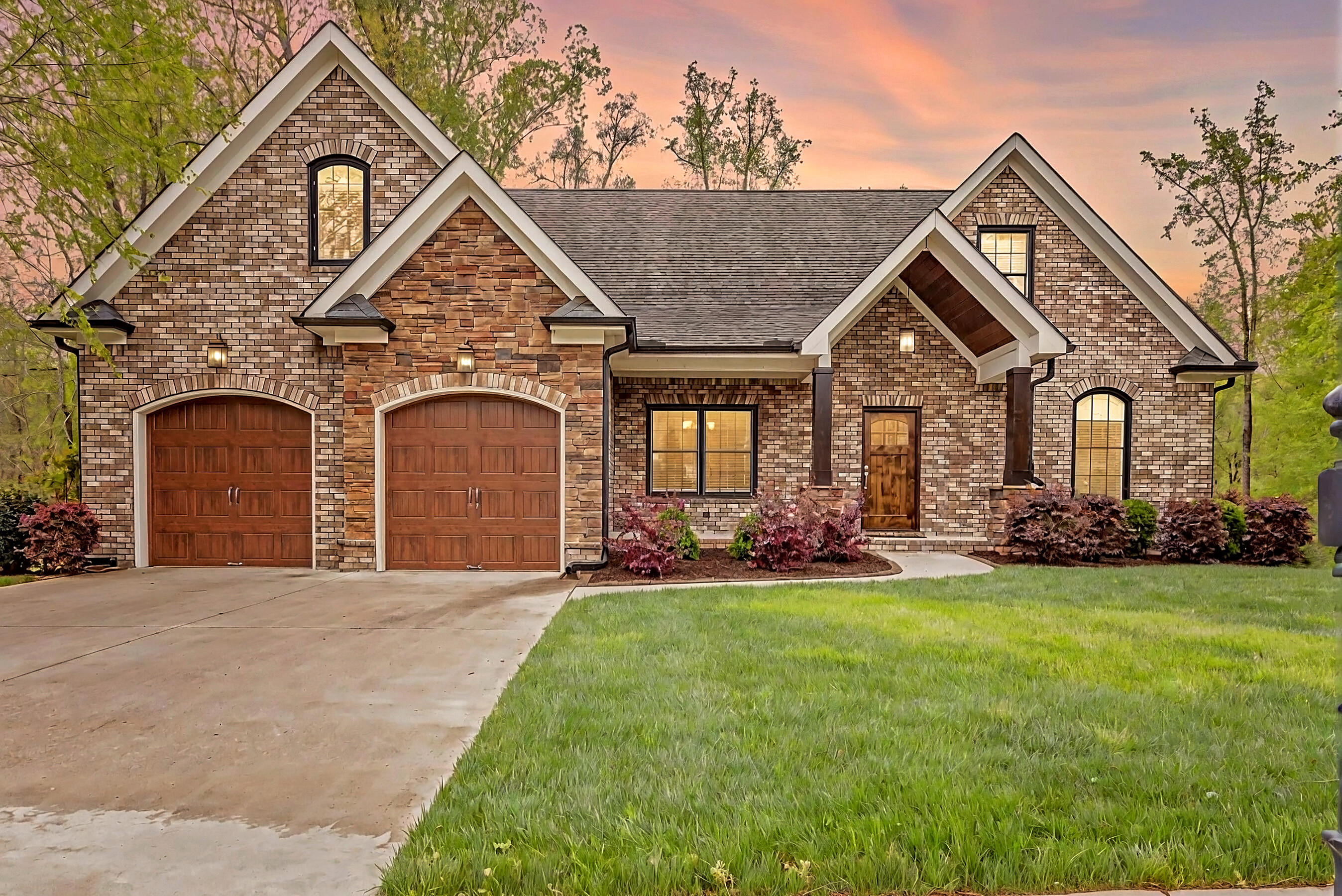 6379 Deep Canyon Road Hixson, TN 37343 - Photo 2 of 92 6379 Deep Canyon Twilight HD
