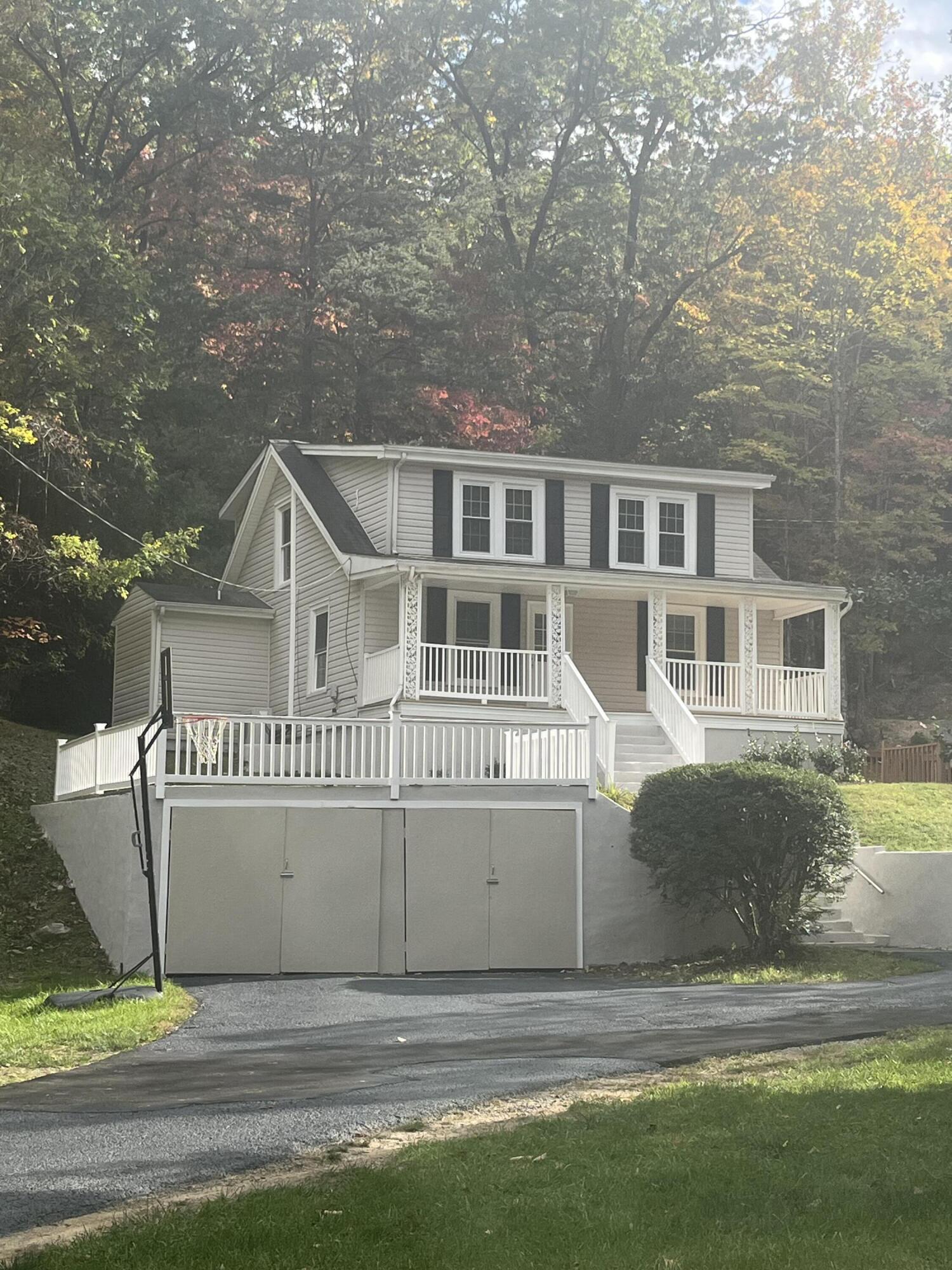 3776 Buck Mountain Road Roanoke, VA 24018 - Photo 11 of 19 IMG_1632