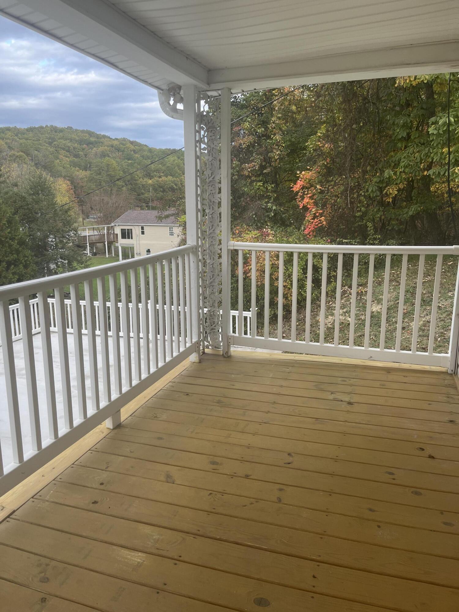 3776 Buck Mountain Road Roanoke, VA 24018 - Photo 5 of 19 IMG_1642