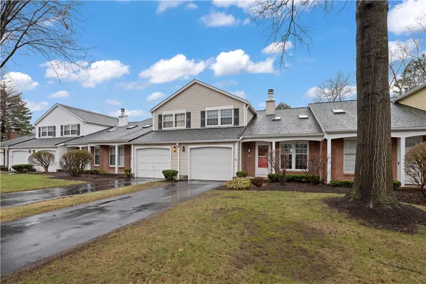 $159,900 | 71 Old Pine Lane, Greece, NY 14615