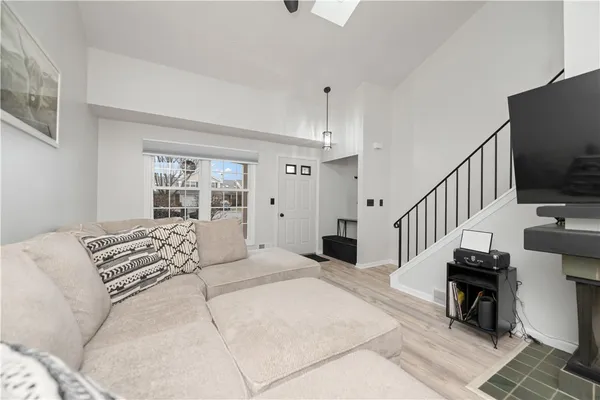 $159,900 | 71 Old Pine Lane, Greece, NY 14615