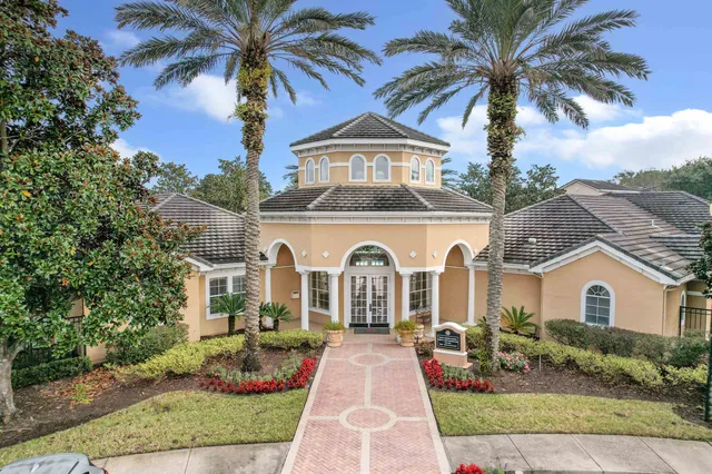 $183,500 | 10075 Gate Parkway, Unit 203, Jacksonville, FL 32246