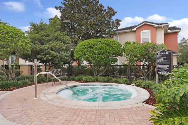 $183,500 | 10075 Gate Parkway, Unit 203, Jacksonville, FL 32246