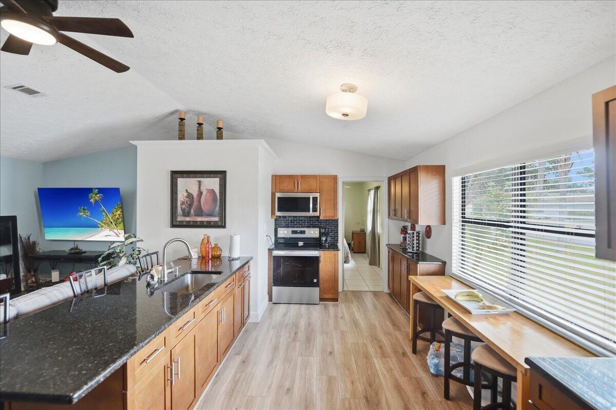 963 Southwest Bay State Road Port St. Lucie, FL 34953 - Photo 12 of 46 12-DSC6013
