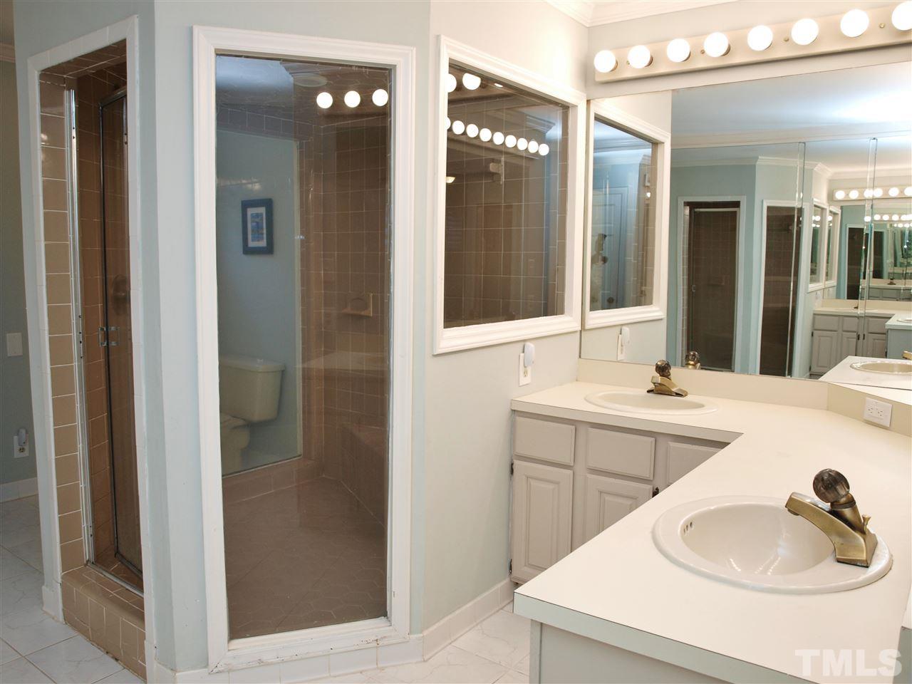 7013 Tanbark Way Raleigh, NC 27615 - Photo 20 of 30