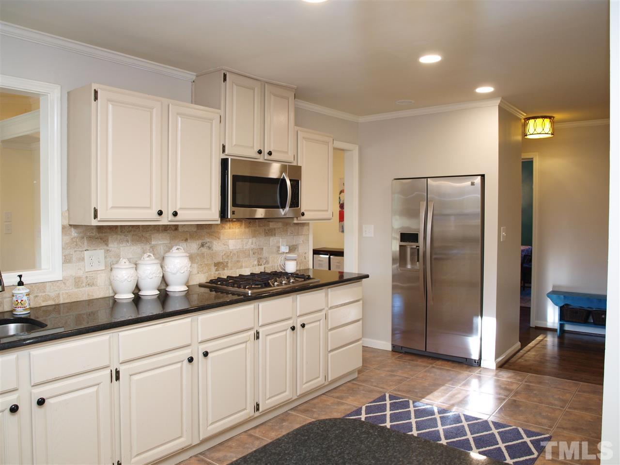 7013 Tanbark Way Raleigh, NC 27615 - Photo 10 of 30