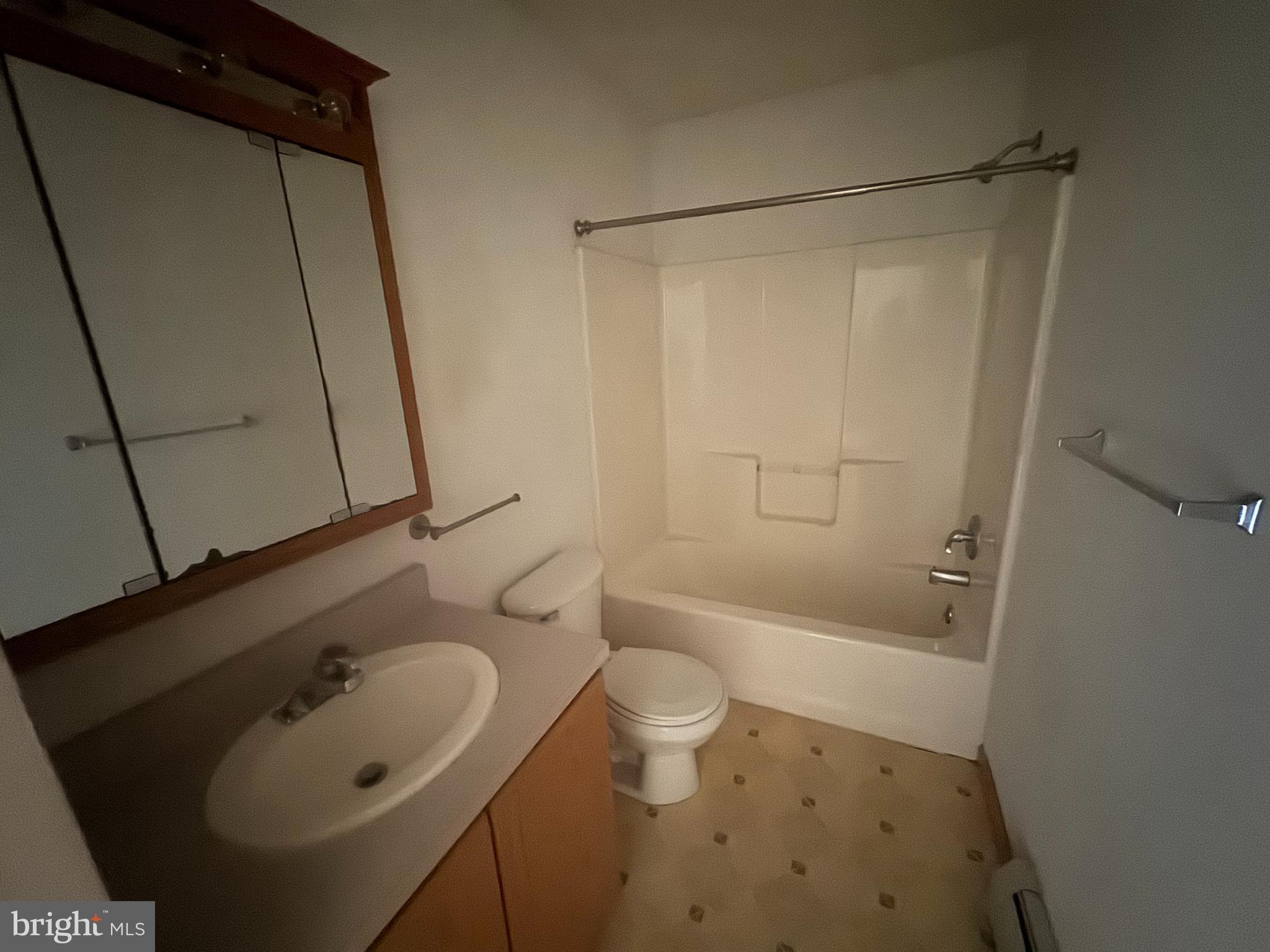 131 Smith Street, Unit B5 Dunmore, PA 18512 - Photo 5 of 5