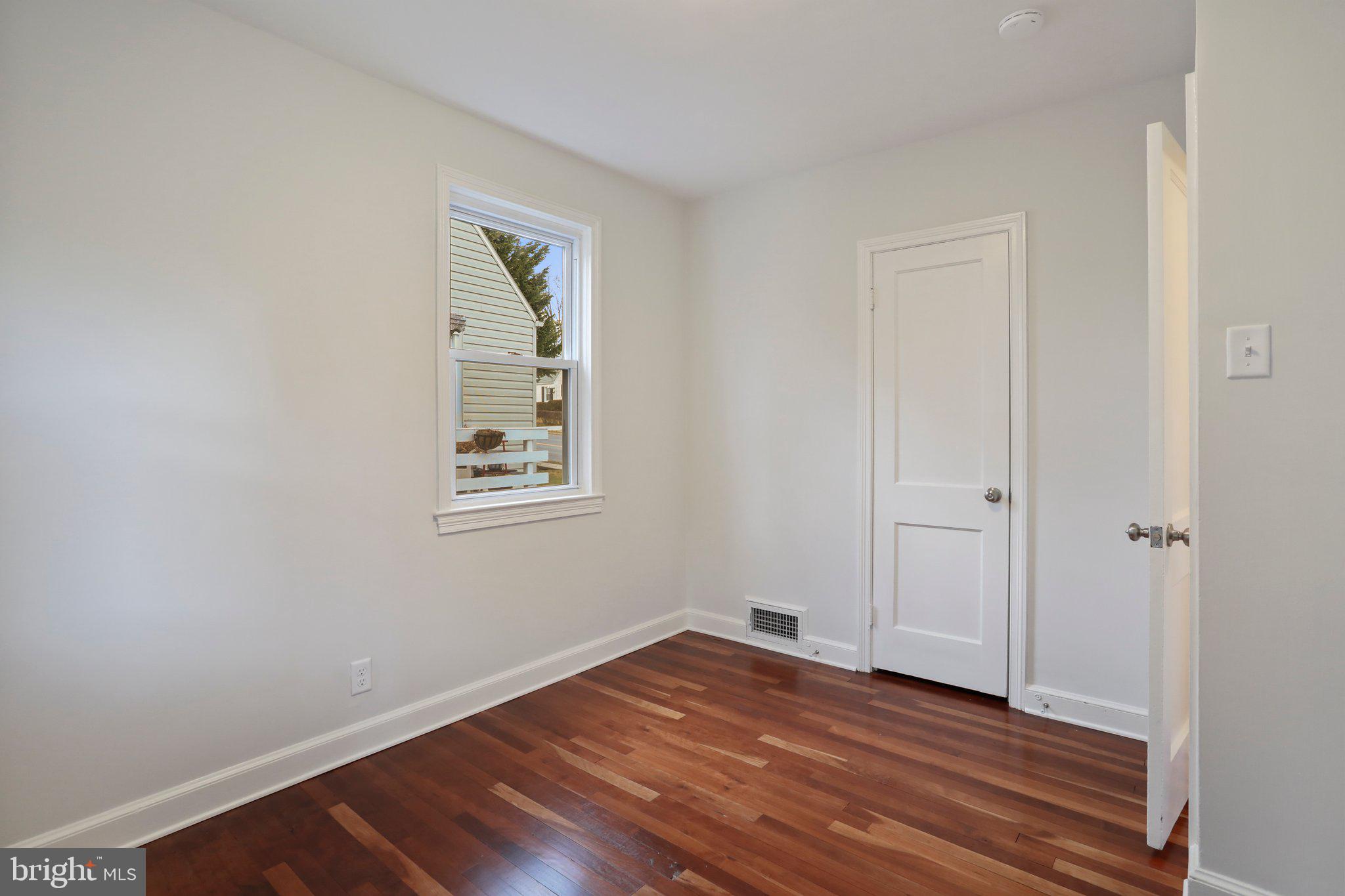 1001 Columbia Road Hagerstown, MD 21742 - Photo 9 of 47 Gallery Image 9