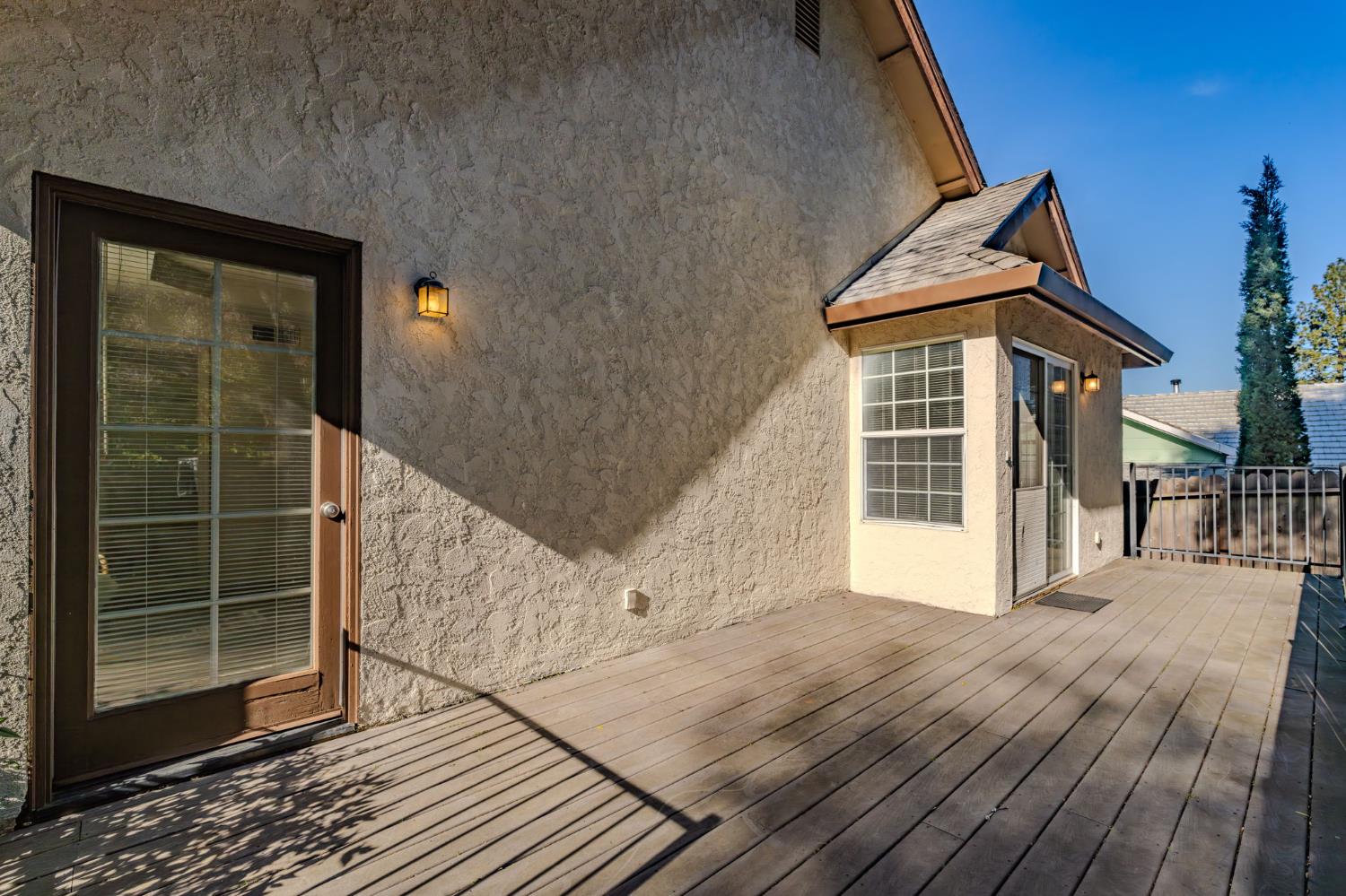 238 Highland Drive Sutter Creek, CA 95685 - Photo 16 of 52 a view of a house with wooden floor