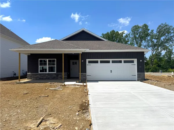 $299,900 | 2207 Hackberry Street, Springfield, OH 45505