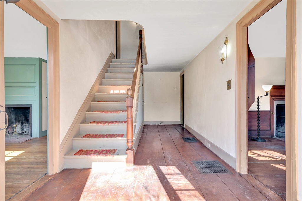 153 Main Street Wenham, MA 01984 - Photo 5 of 30