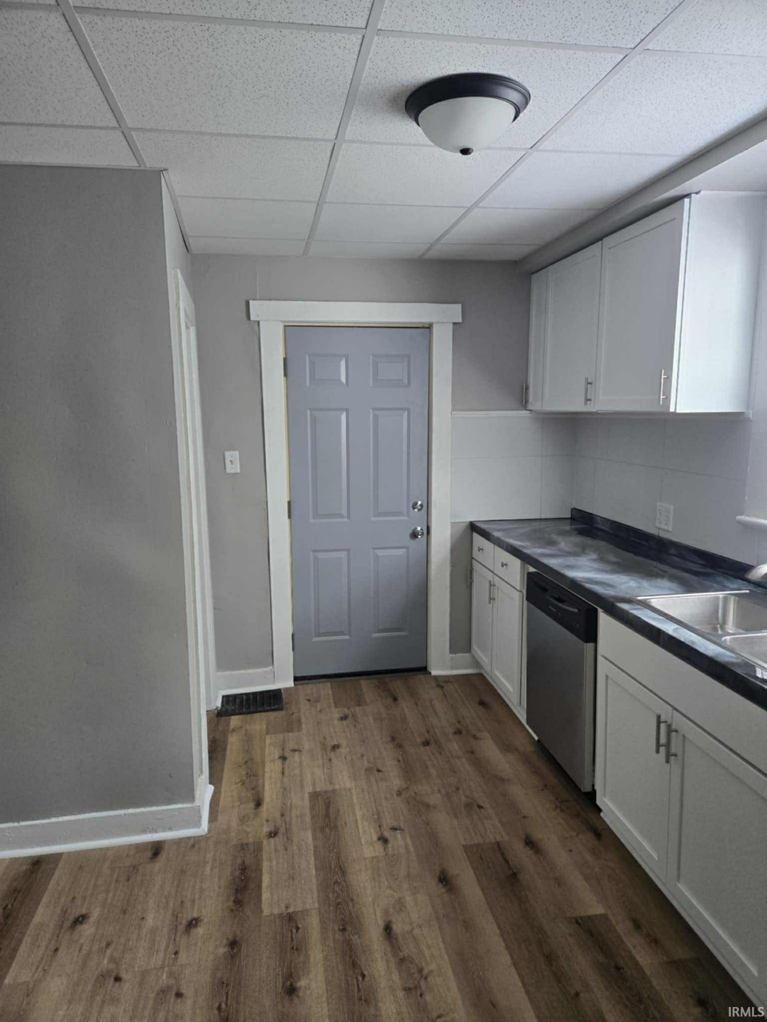 2815 South Harrison Street Fort Wayne, IN 46807 - Photo 3 of 18