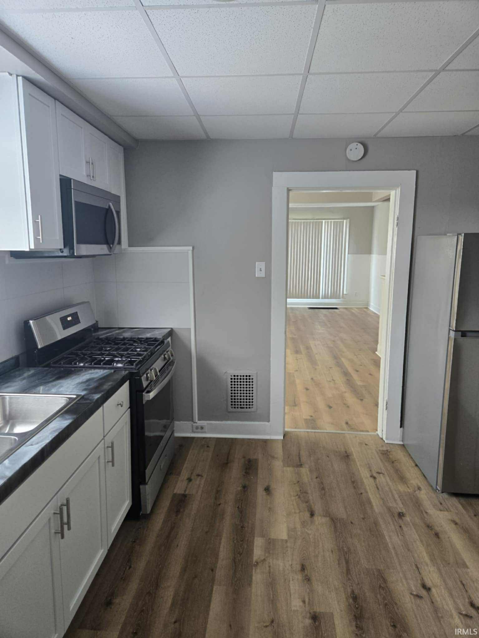 2815 South Harrison Street Fort Wayne, IN 46807 - Photo 4 of 18