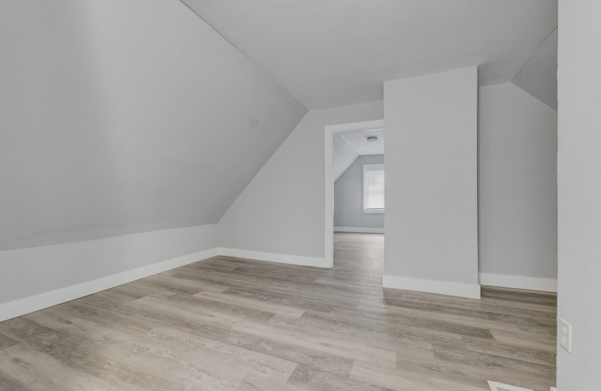 926 South 35th Street Milwaukee, WI 53215 - Photo 15 of 23 926 S 35th St