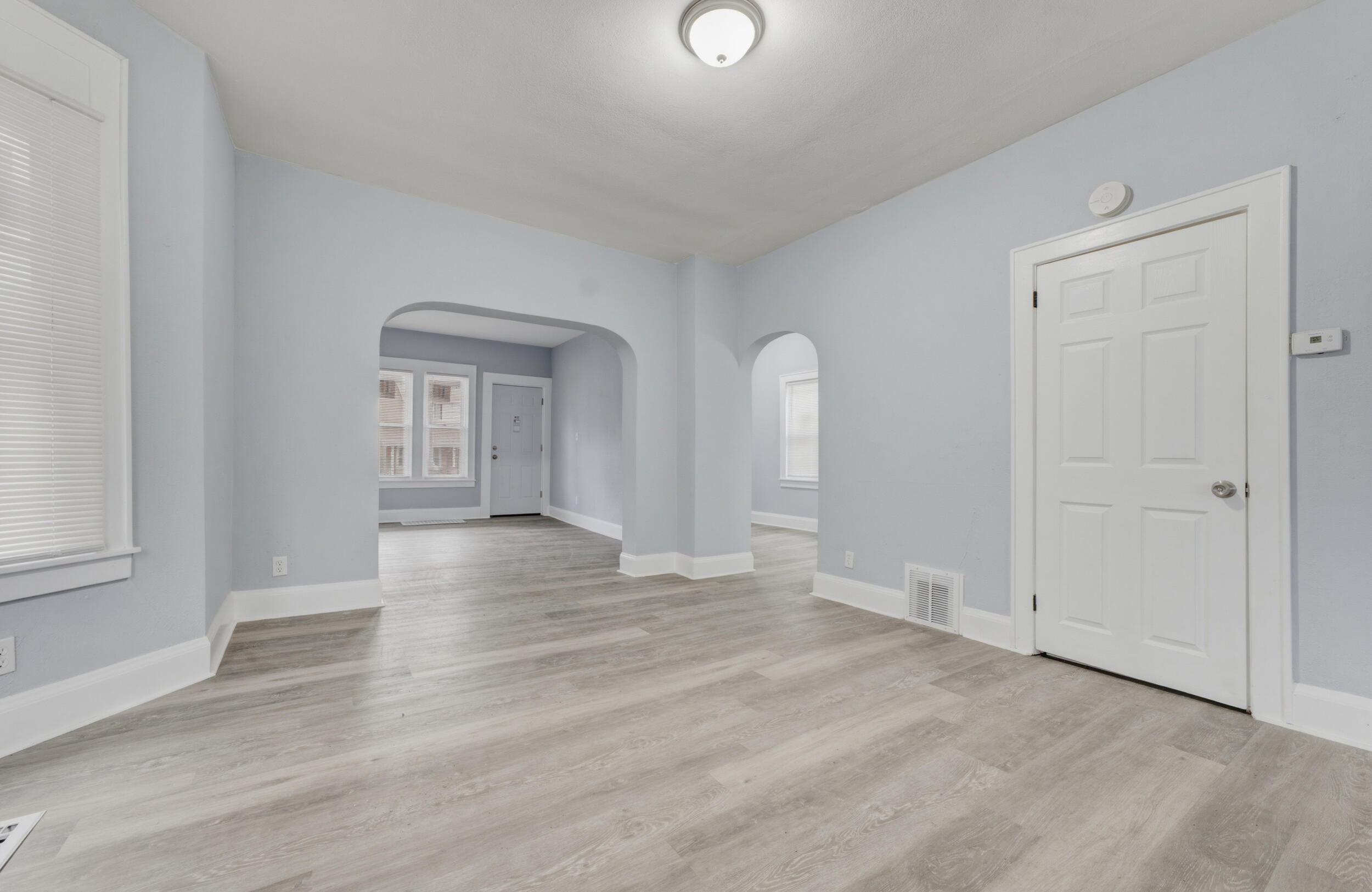 926 South 35th Street Milwaukee, WI 53215 - Photo 5 of 23 926 S 35th St