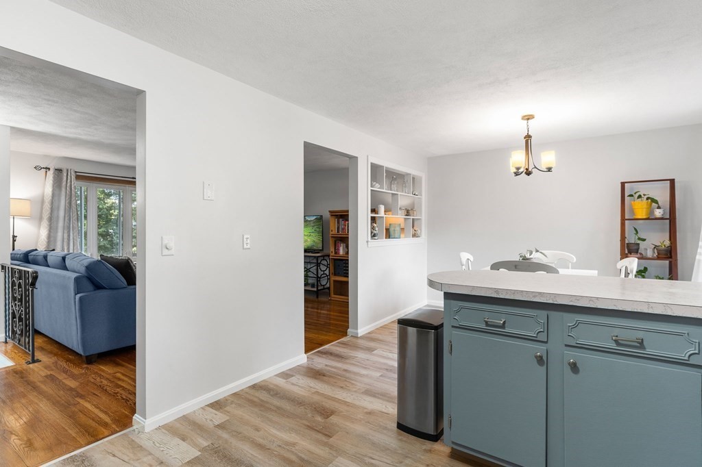 17 William Road Billerica, MA 01821 - Photo 14 of 41 Gallery Image 14