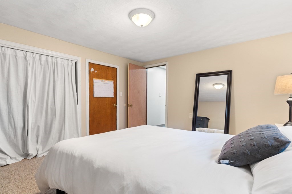 17 William Road Billerica, MA 01821 - Photo 40 of 41 Gallery Image 40