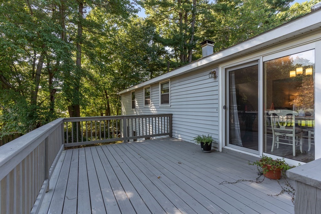 17 William Road Billerica, MA 01821 - Photo 9 of 41 Gallery Image 9