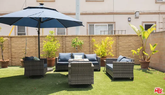 $2,095,000 | 3003 Grand Canal, Venice, CA 90291