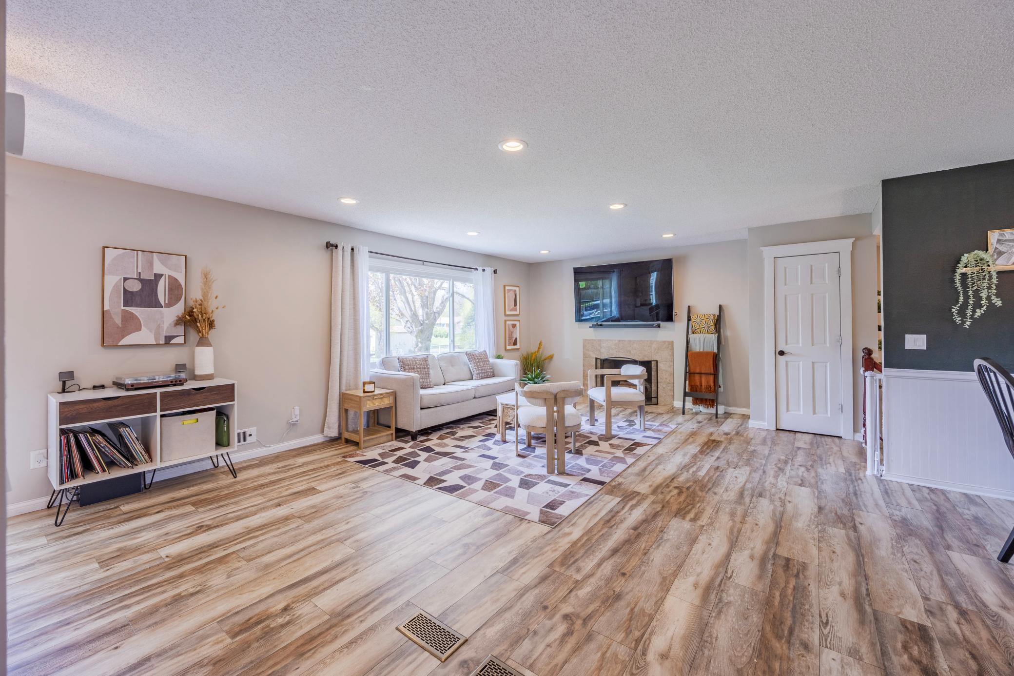 9741 102nd Place North Maple Grove, MN 55369 - Photo 4 of 58
