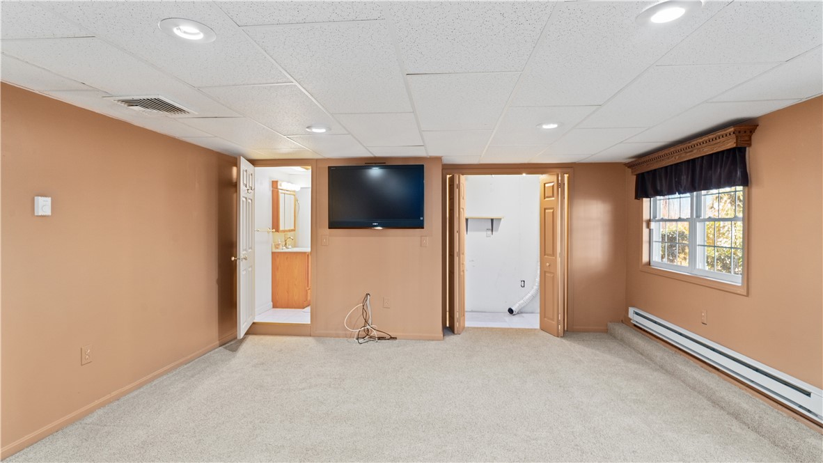 11 College Hill Road, Unit 4A Warwick, RI 02886 - Photo 21 of 50