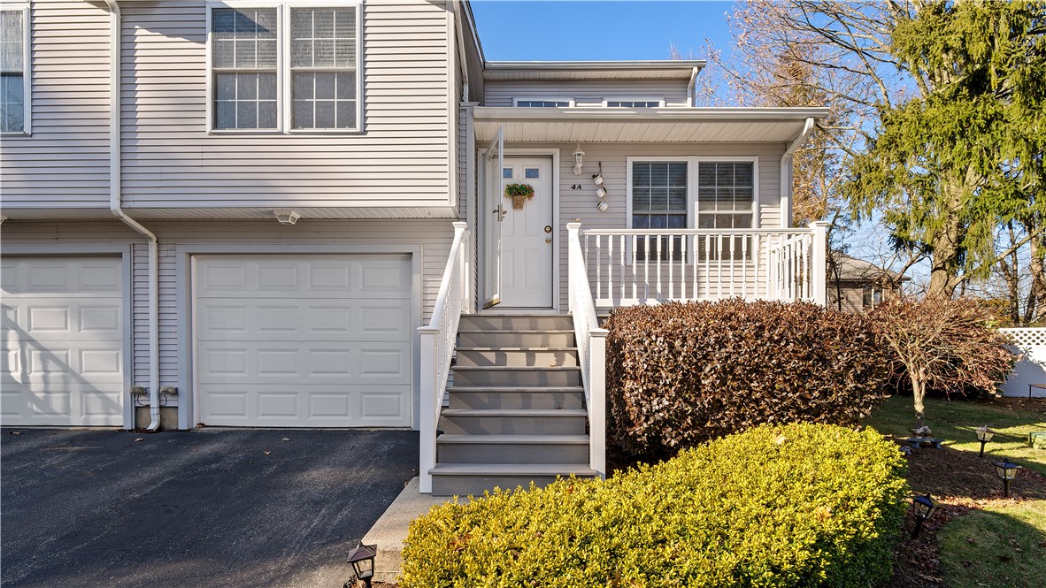 11 College Hill Road, Unit 4A Warwick, RI 02886 - Photo 3 of 50