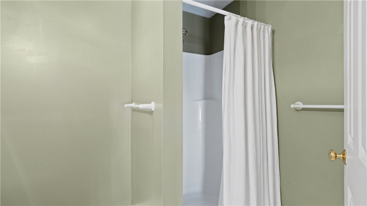 11 College Hill Road, Unit 4A Warwick, RI 02886 - Photo 39 of 50