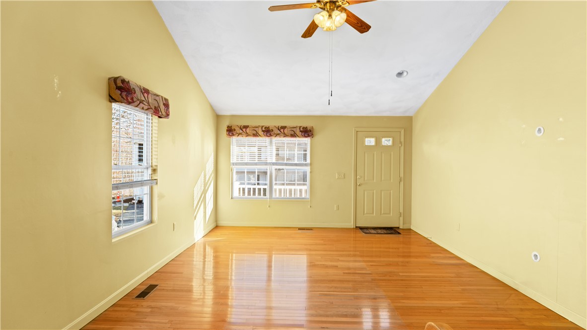 11 College Hill Road, Unit 4A Warwick, RI 02886 - Photo 9 of 50