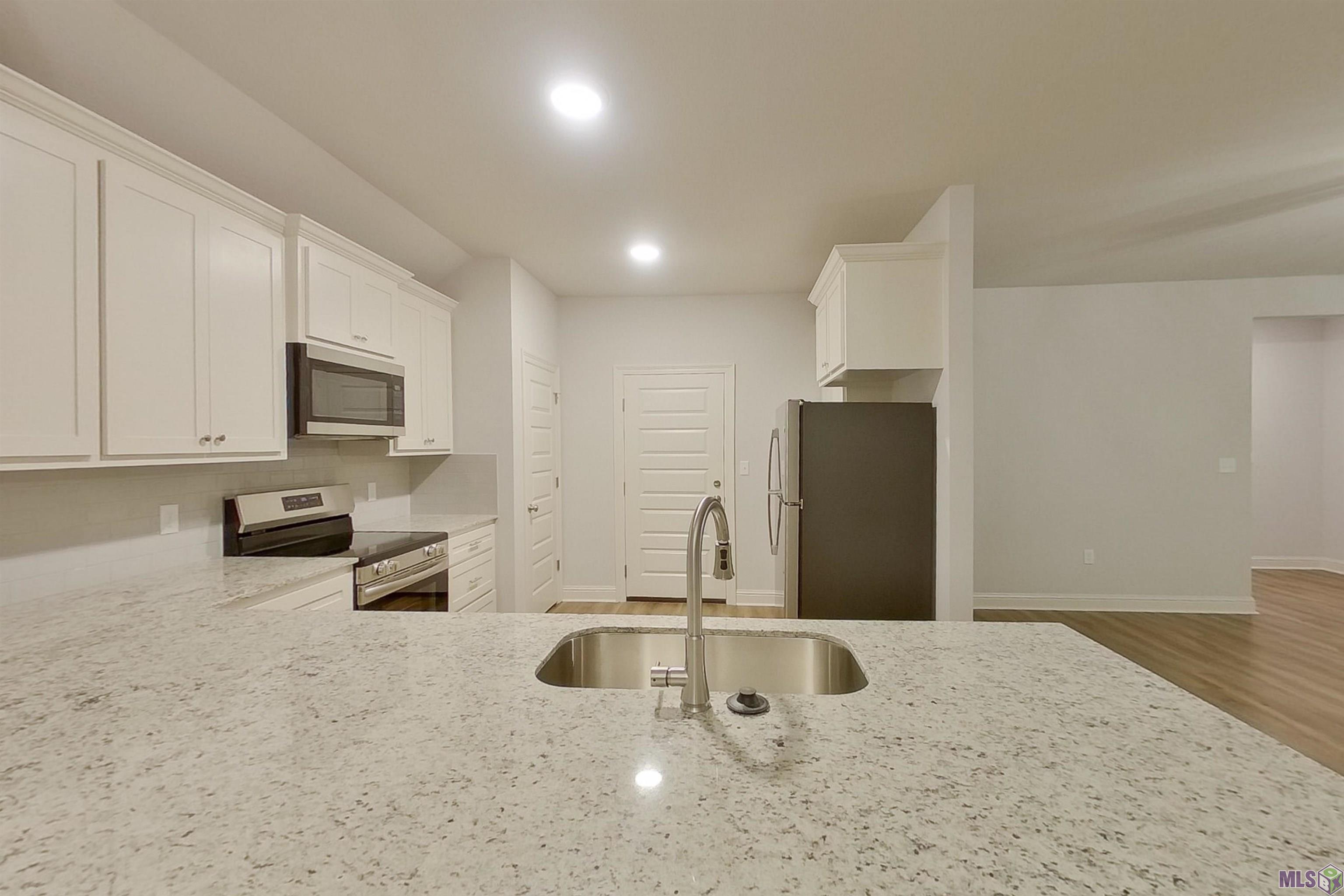 8034 Elliot Road Baton Rouge, LA 70817 - Photo 8 of 22