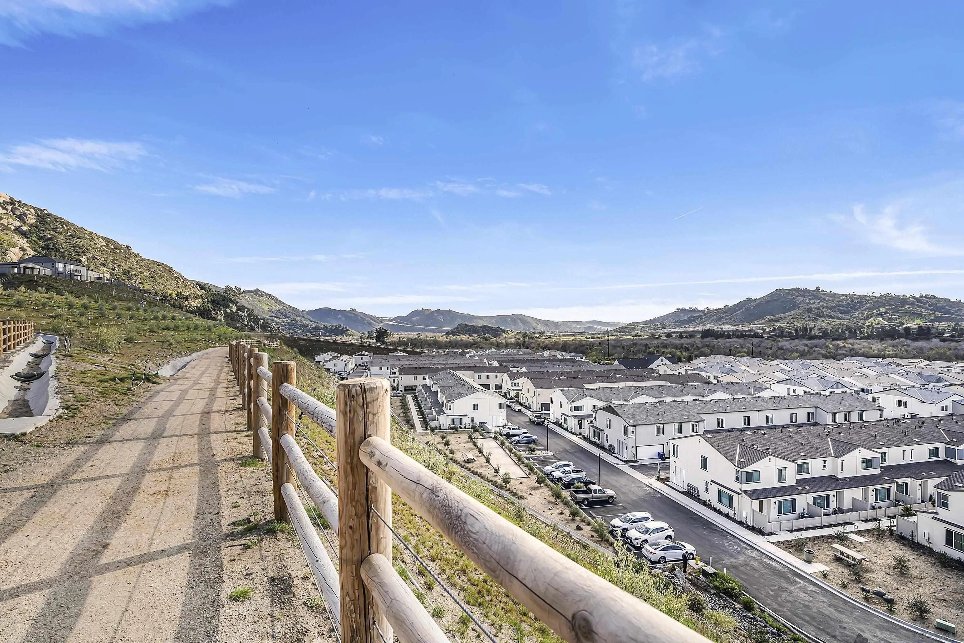 223 Foliage Place Fallbrook, CA 92028 - Photo 36 of 46