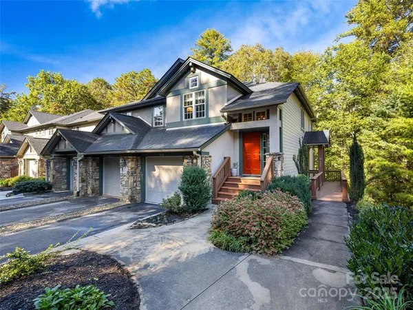 $649,000 | 73 Ridgetop Circle, Unit 303, Brevard, NC 28712