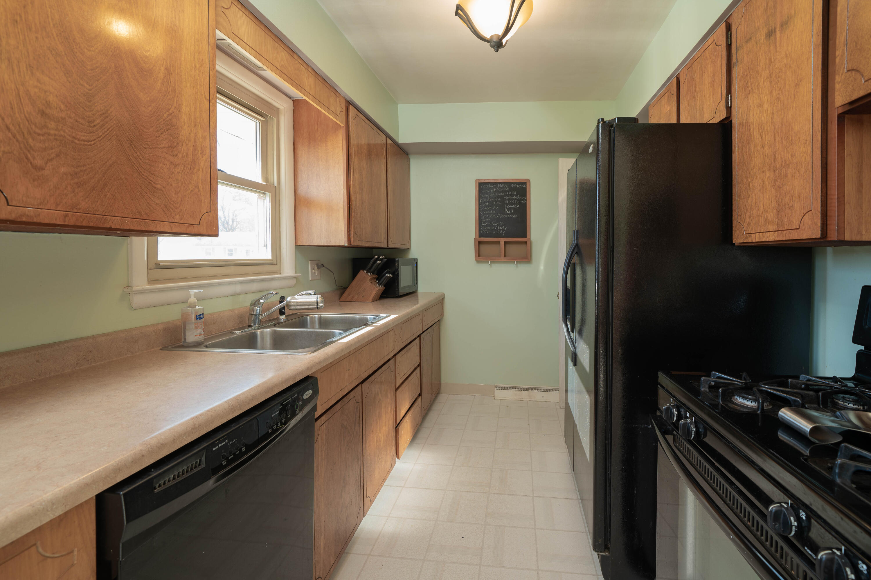 1523 Schuring Road Portage, MI 49024 - Photo 7 of 18 1523_Schuring_Road_07