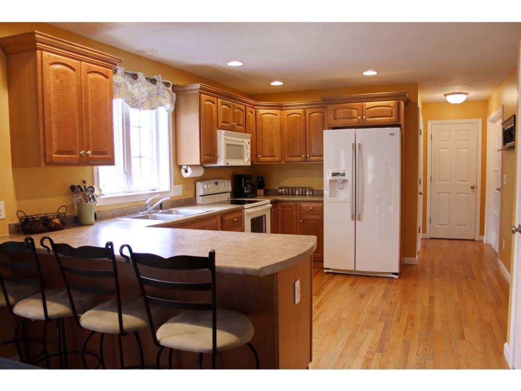 163 Oak Hill Road Barrington, NH 03825 - Photo 6 of 33 Gallery Image 6