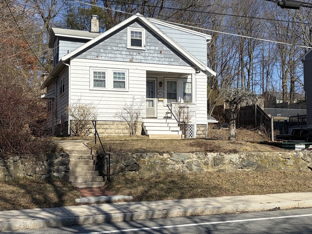 319 West Street Reading, MA 01867 - Photo 1 of 15