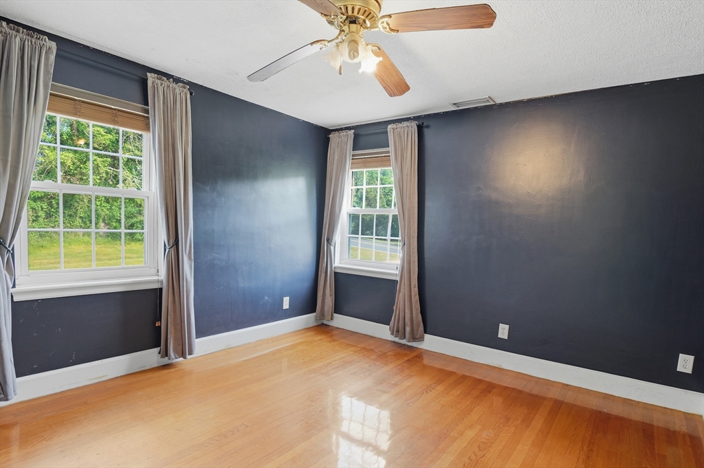 2055 Allen Street Springfield, MA 01118 - Photo 31 of 42