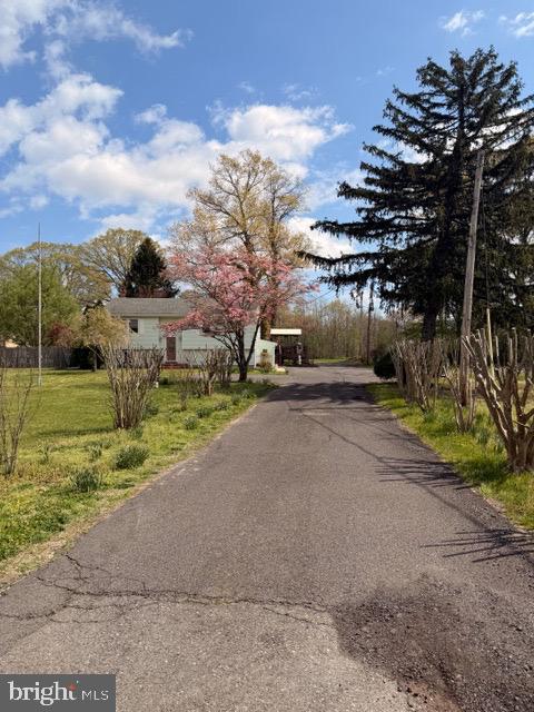69 Hockamick Road Cookstown, NJ 08511 - Photo 3 of 21 Gallery Image 3