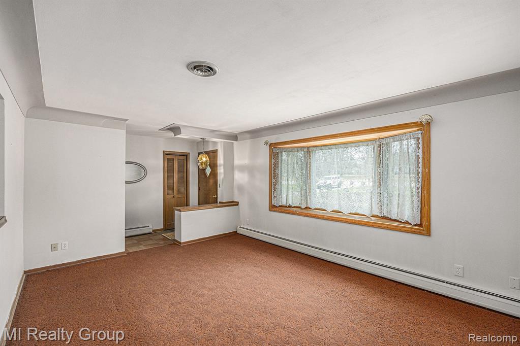 8160 32 Mile Road Washington, MI 48095 - Photo 7 of 29 Gallery Image 7